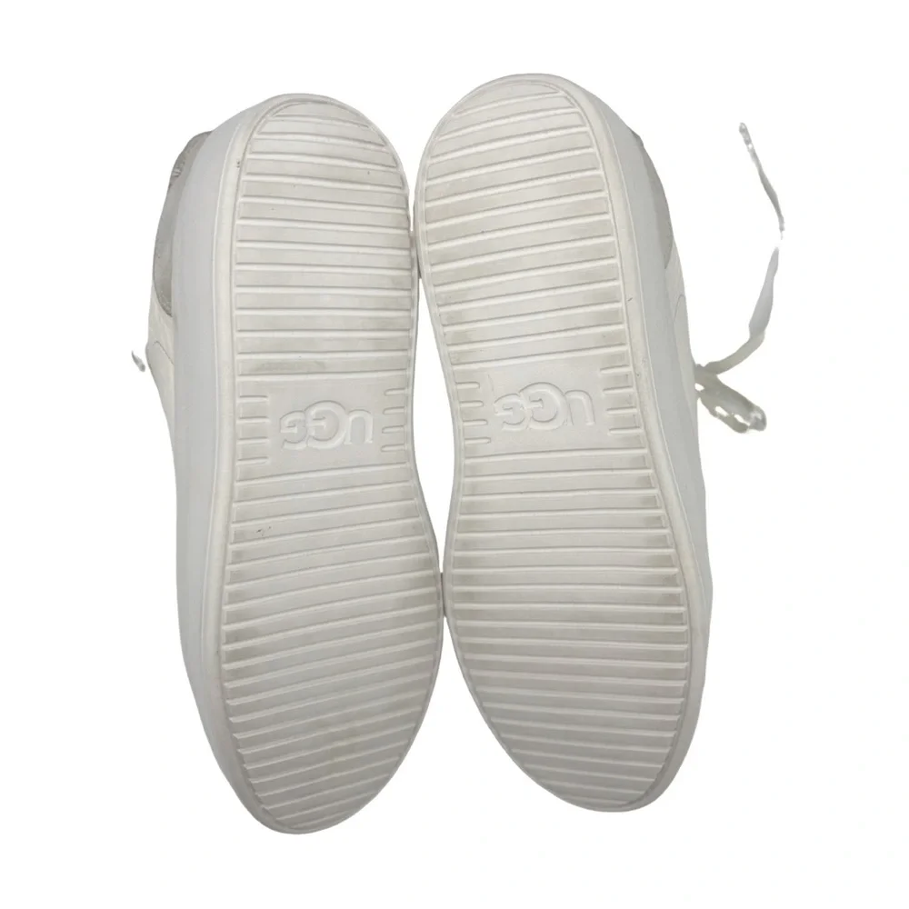 NWOB UGG Scape Platform White Leather and Suede Sneaker - Sz 9.5